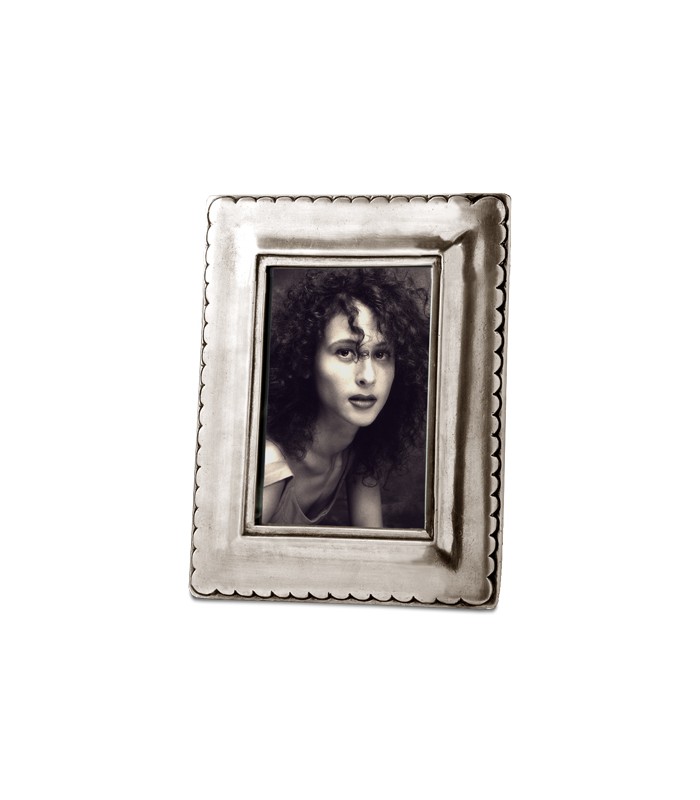 Italian Pewter Scallop Edge Photo Frame