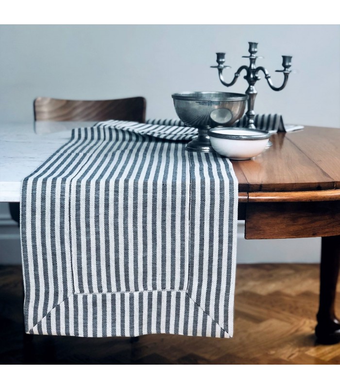 Black Striped Runner